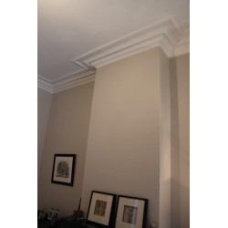 gipsum cornice with flower 190